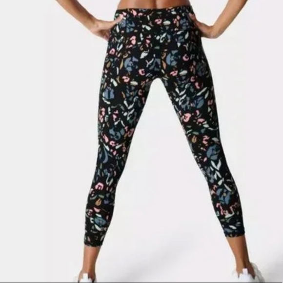 Sweaty Betty Power 7/8 workout leggings in blue floral pop, SIZE XS NEW. 0615 - Picture 3 of 10